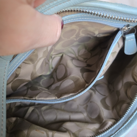 Vintage Coach Soho Shoulder Bag - Picture 12 of 13